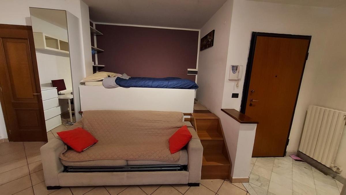 Apartment Near Metro Torino Eksteriør bilde